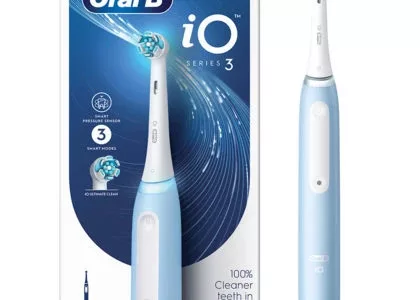 Oral-B iO3 elektromos fogkefe Ice Blue