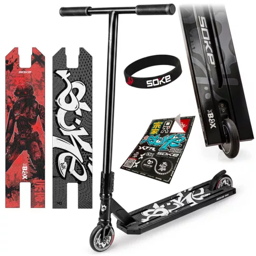 Trükkroller, SOKE BOX, fekete, The Box Red Cyber minta, 92 cm, 11 cm 88A alumínium magos kerekek, ABEC-9 csapágy, T kormány, SCS kompresszió, Flex Fender fék, négy csavaros 4NEROClamp bilincs, maximum 100 kg