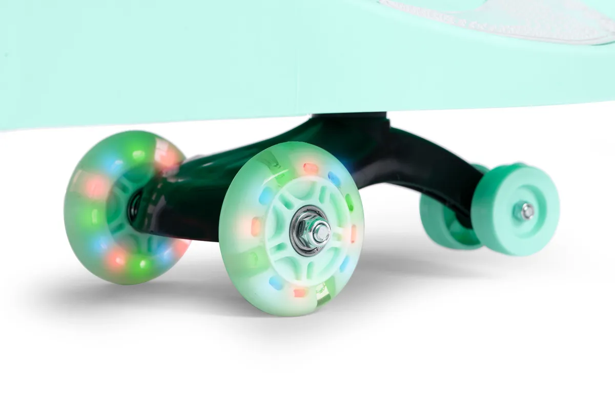 Wiggle autó, ECOTOYS YM-SW-1, zöld – 4. kép Wiggle autó, ECOTOYS YM-SW-1, zöld – 4. kép