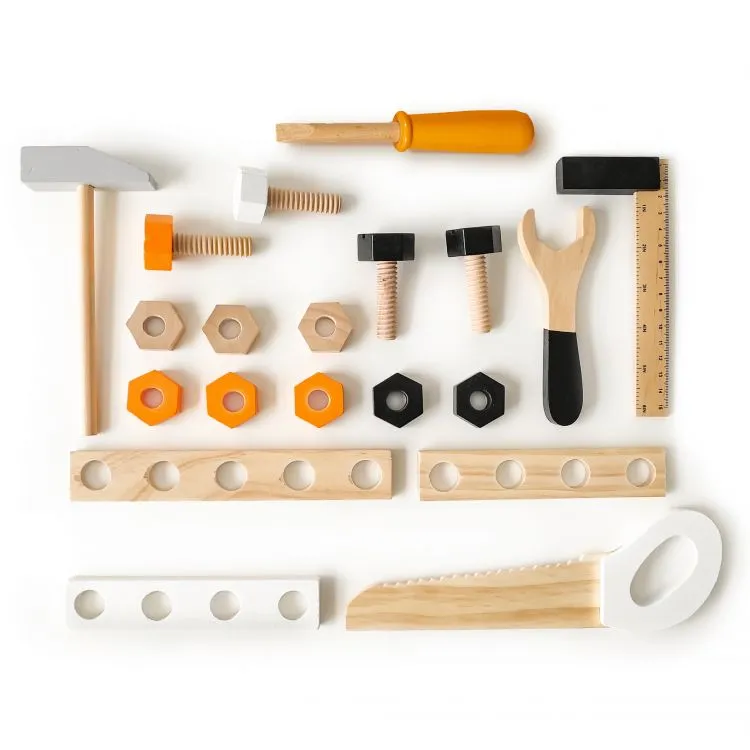 Gyerek munkapad, ECOTOYS 1178, fa – 5. kép Fa szerszámok és tartozékok a készletben