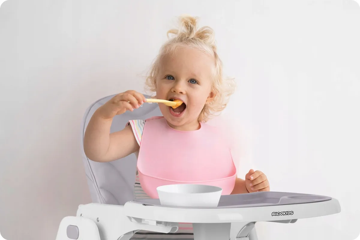 Etetőszék, Ricokids Tulo, lila – 4. kép Etetőszék, Ricokids Tulo, lila – 4. kép