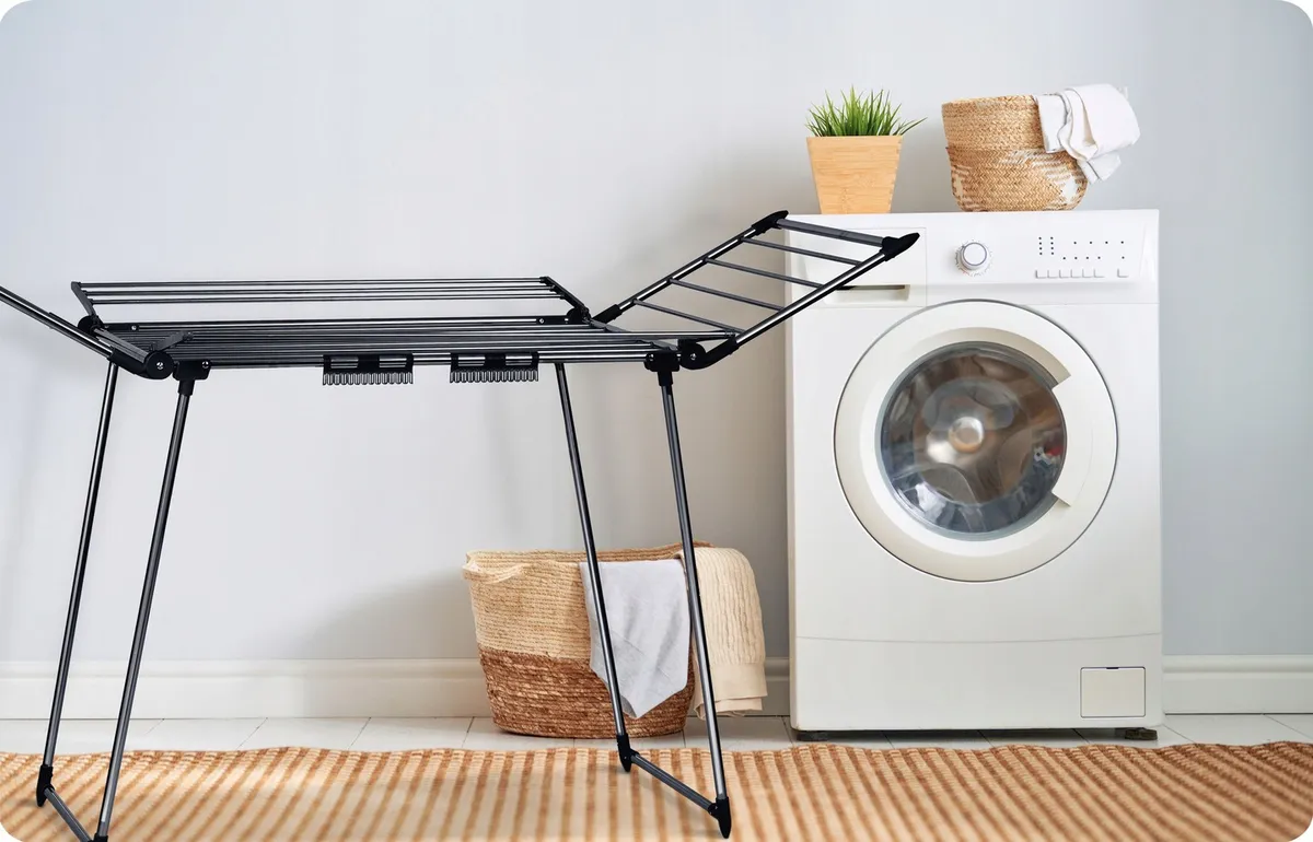 Ruhaszárító, Massido Lina, fekete – 6. kép