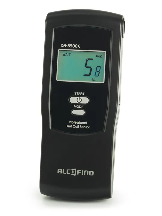 Alkoholteszter, szonda, Alcofind DA-8500E – 6. kép Alkoholszonda tokban