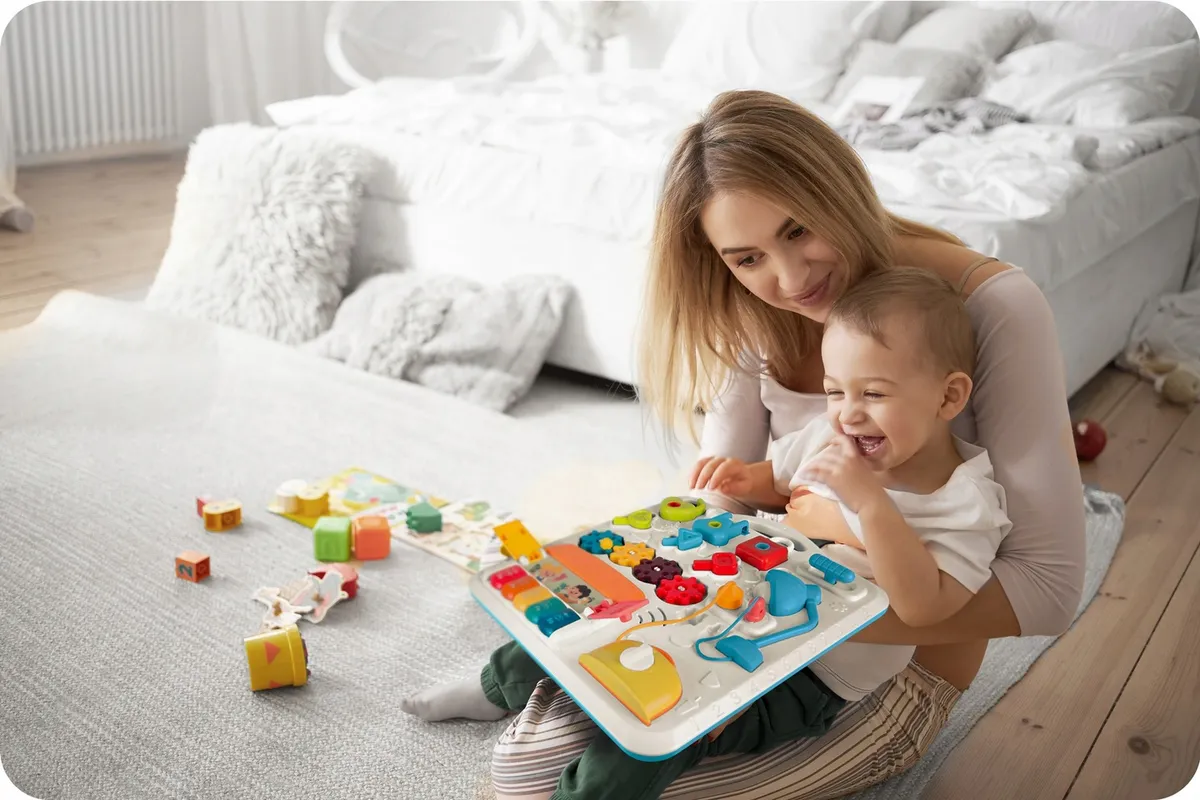 Gyerek játékasztal, Ricokids, zenélő oktatóasztal levehető táblával – 11. kép Gyerek játékasztal, Ricokids, zenélő oktatóasztal levehető táblával – 11. kép